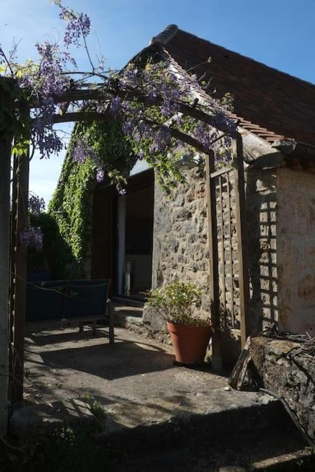 La Sagnarde, Maison En Pierre, Loubressac Екстериор снимка